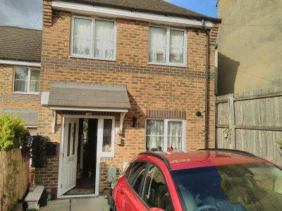 3 bedrooms house in Gillingham