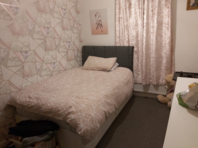 2 bedrooms house in Rotherham