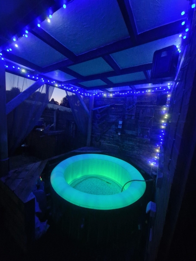 2 bedrooms house in Farnworth