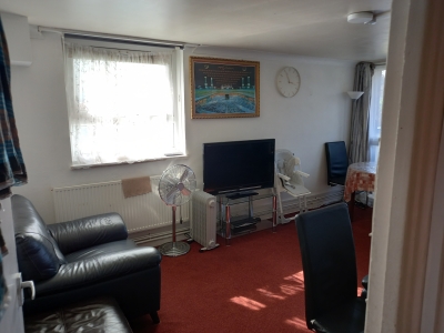 3 bedrooms flat in Luton