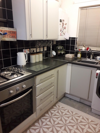2 bedrooms house in Holbrooks