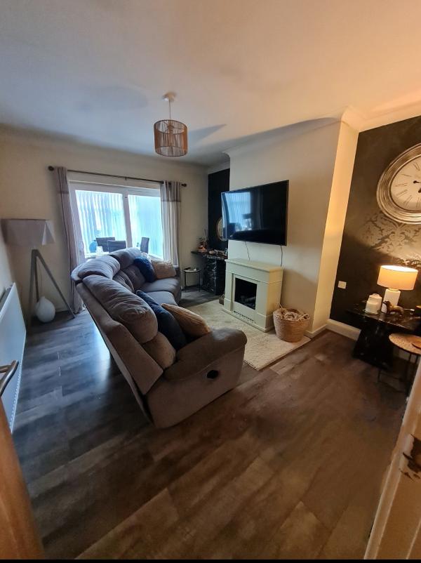 2 bedrooms bungalow in Hemsworth