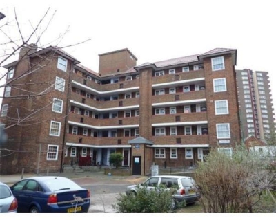 1 bedroom flat in London