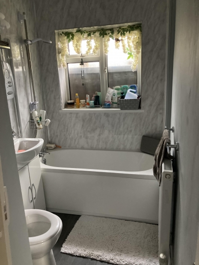 1 bedroom bungalow in Old Harlow