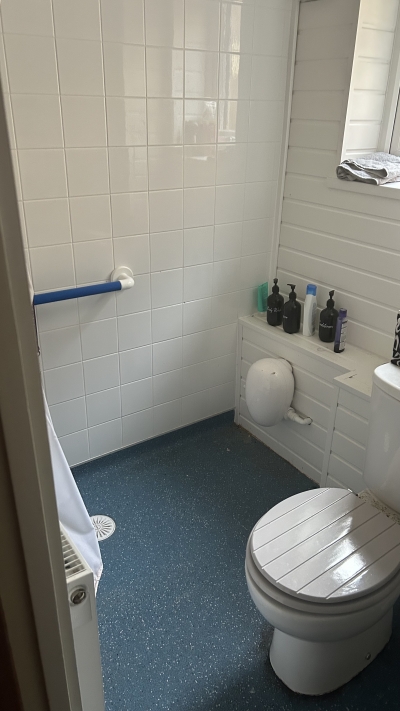 1 bedroom flat in Ecton Brook