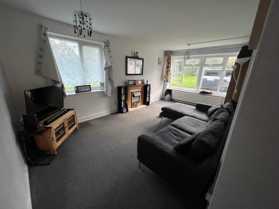 2 bedrooms flat in Warwick