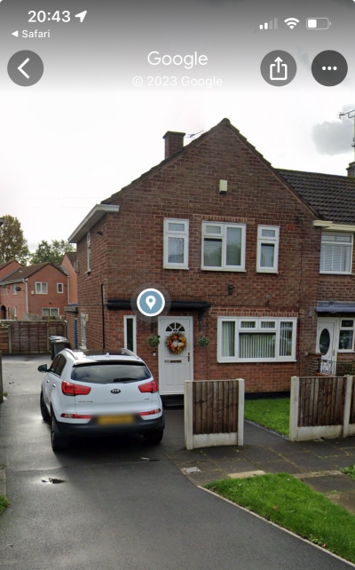 2 bedrooms house in Sale