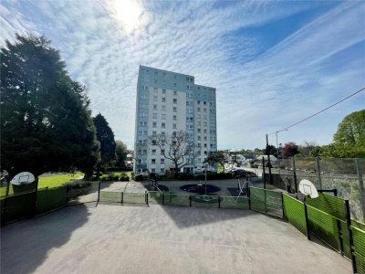 2 bedrooms flat in St Austell