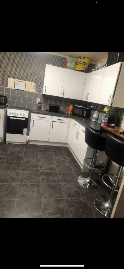 2 bedrooms house in Riddings