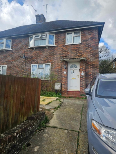 3 bedrooms house in Haywards Heath