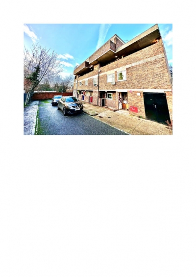 2 bedrooms flat in Shooter